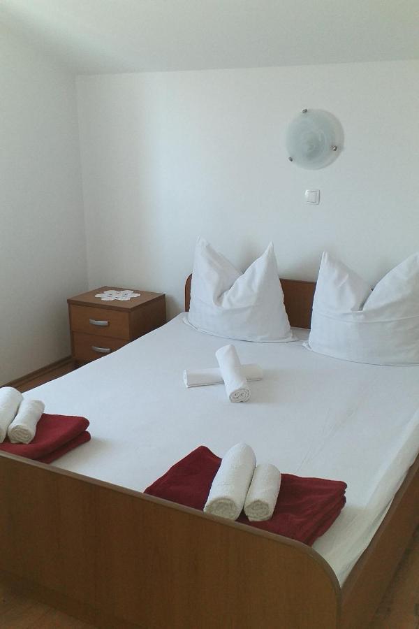 Apartments By The Sea Dramalj, Crikvenica - 2376 Eksteriør billede