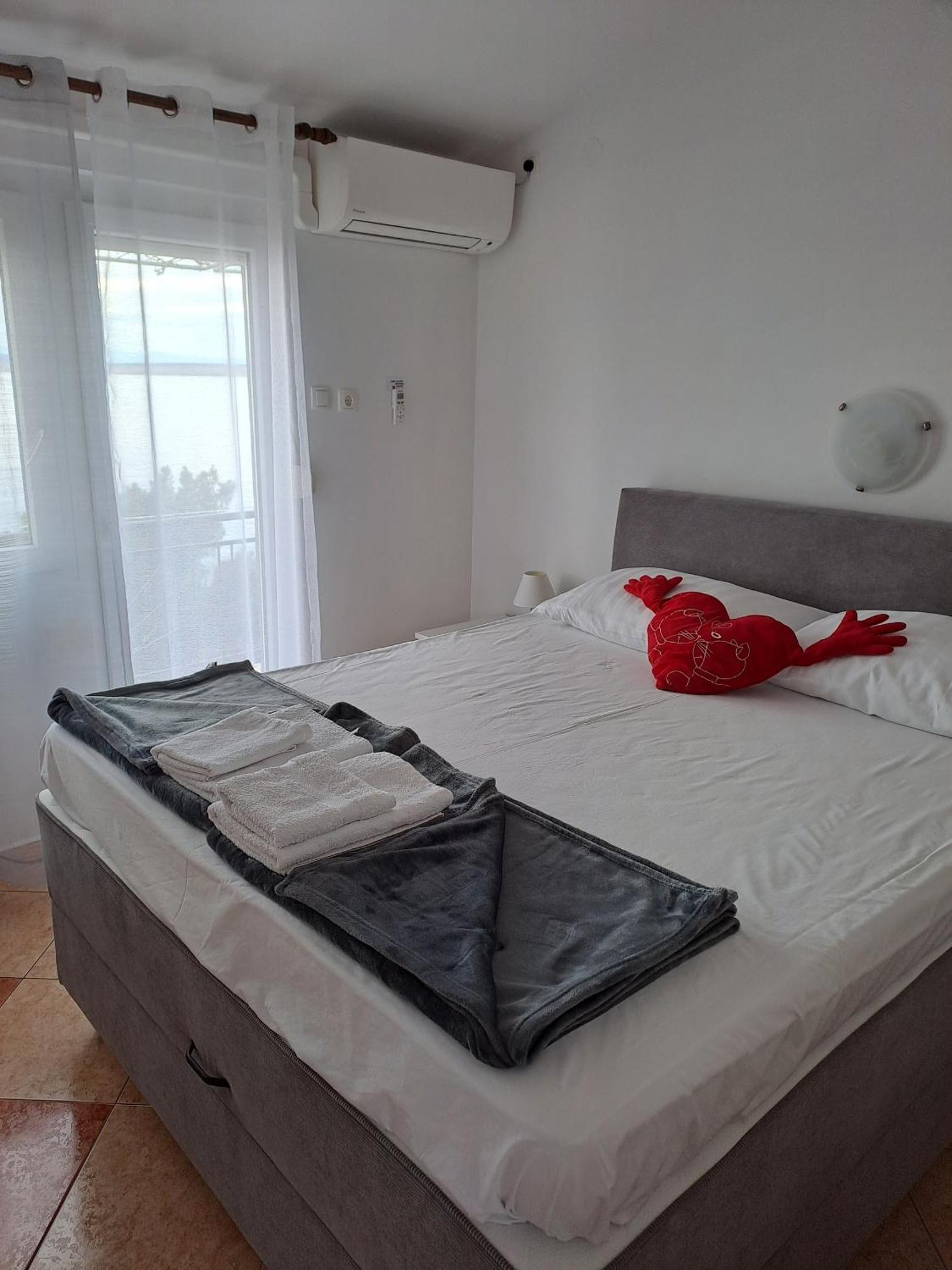 Apartments By The Sea Dramalj, Crikvenica - 2376 Eksteriør billede